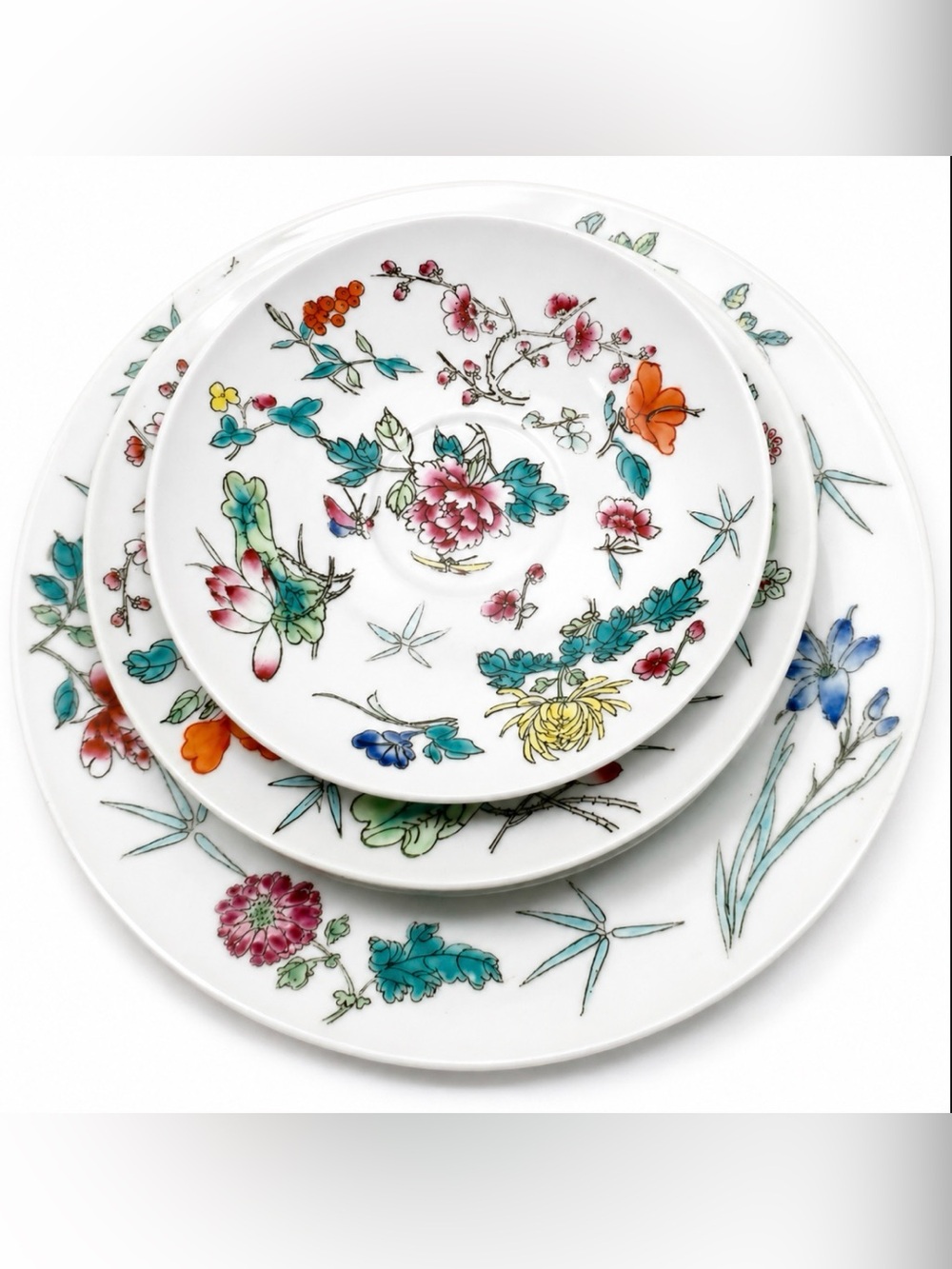 7 Chinese Famille Rose Plates w/ Flowers & Butterflies